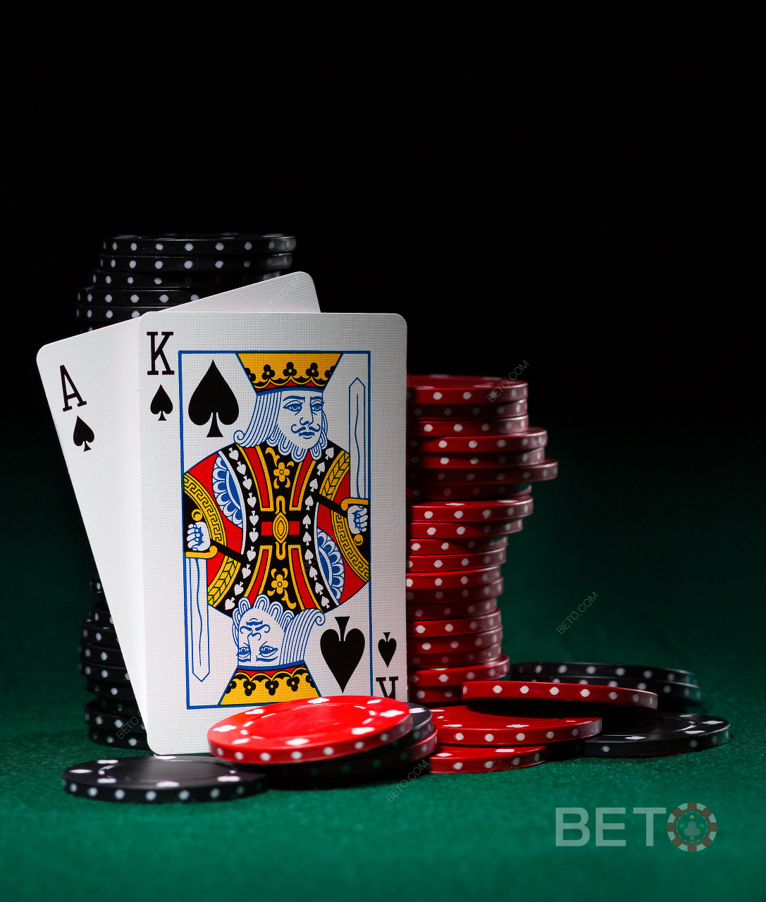 Permainan video poker dan permainan kartu juga tersedia di BitStarz.