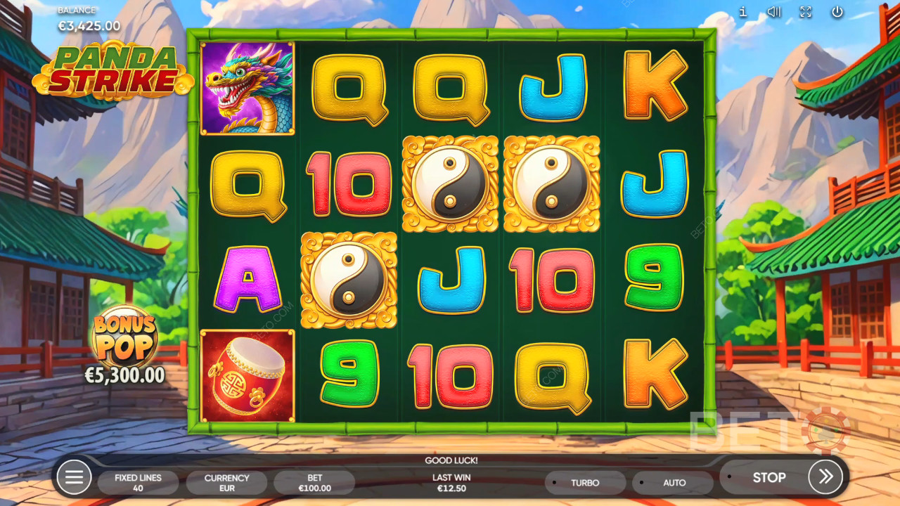 Ulasan Panda Strike oleh BETO Slots